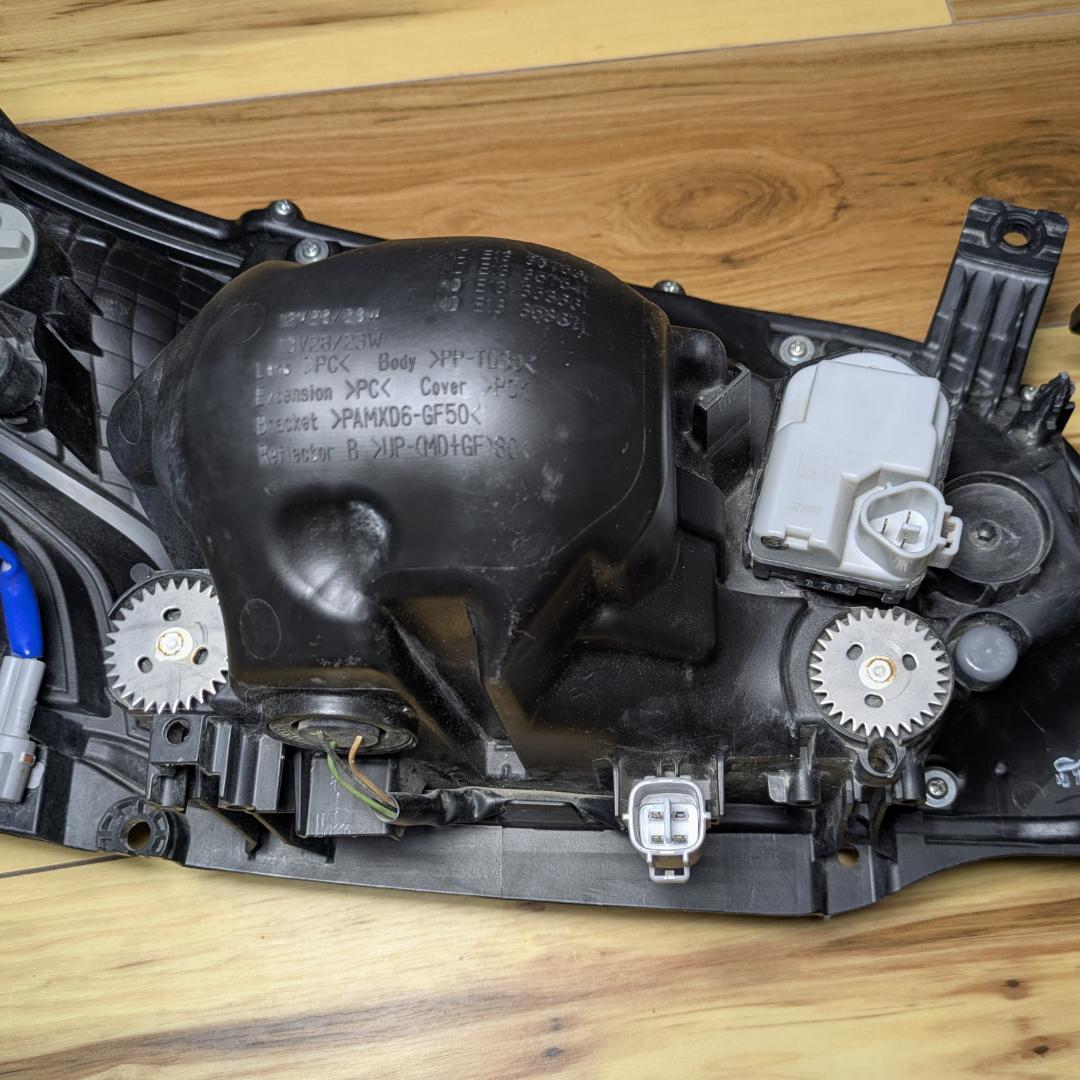 日野 HINO 純正 ヘッドライト 左右 デュトロ LED R3 令和3年取外し