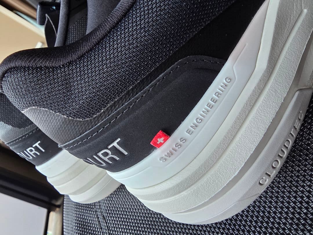 シューズ(男性用) On THE ROGER Advantage Pro Clay 28.0cm