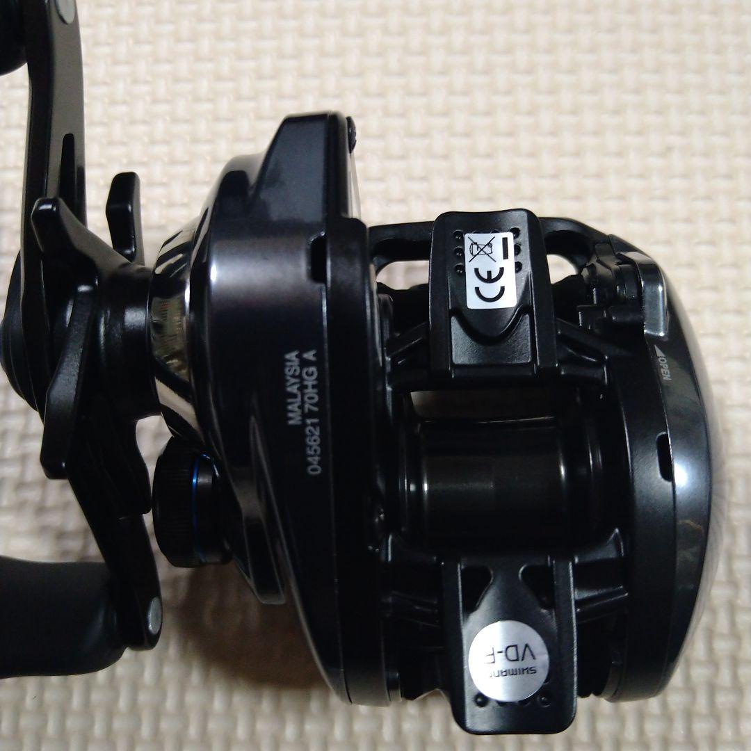 新品未使用　23SLX　DC　70HG　シマノ、リール