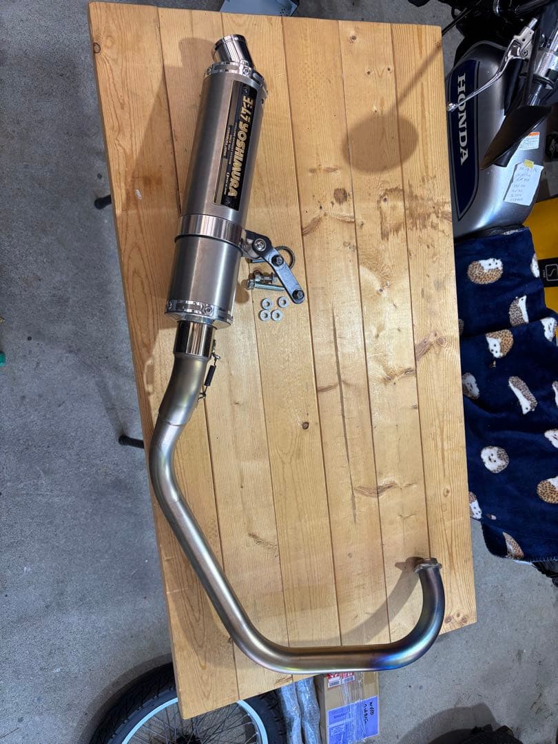 送料込！エイプ100 ヨシムラ サイクロンマフラー