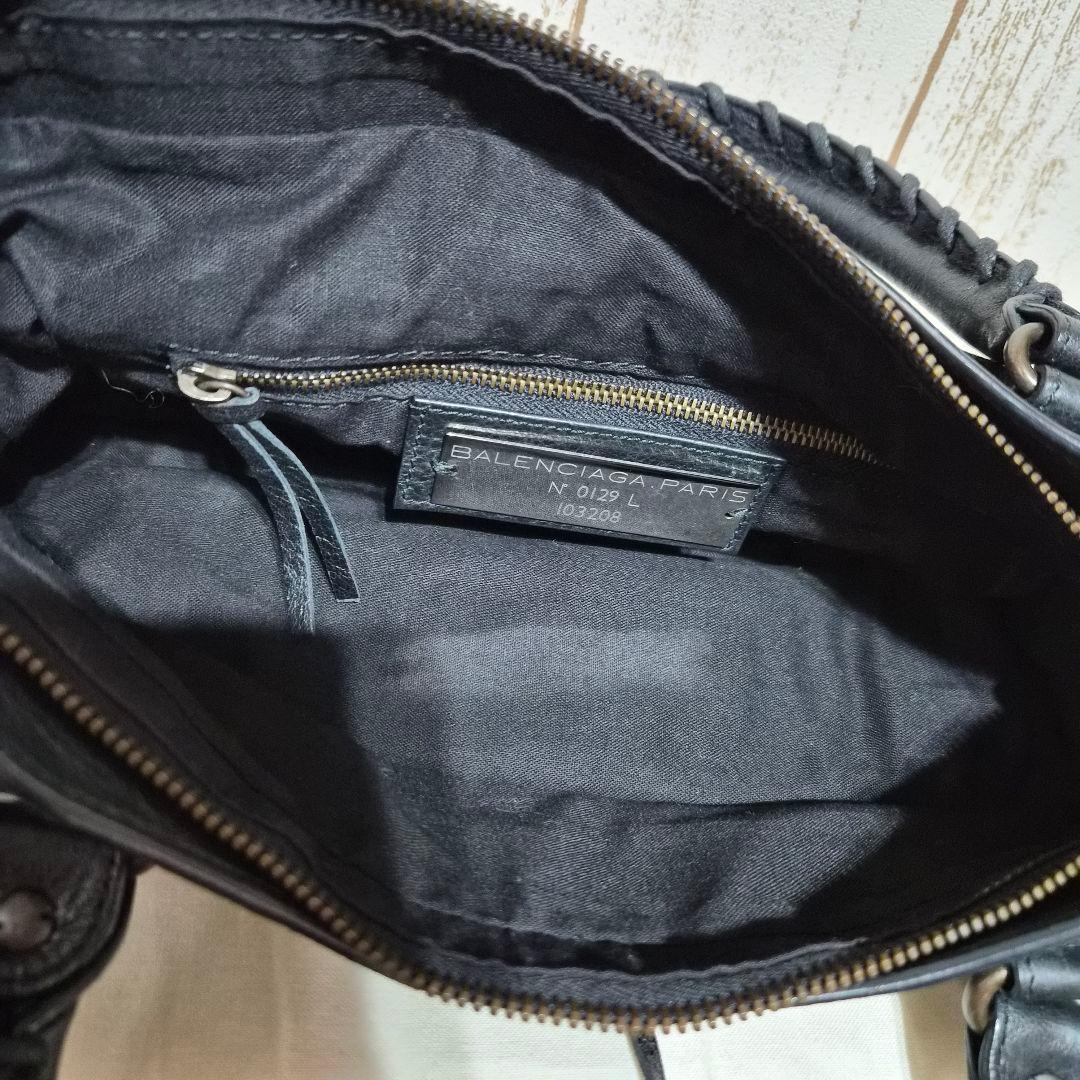 BALENCIAGA FIRST バレンシアガ ザ・ファースト