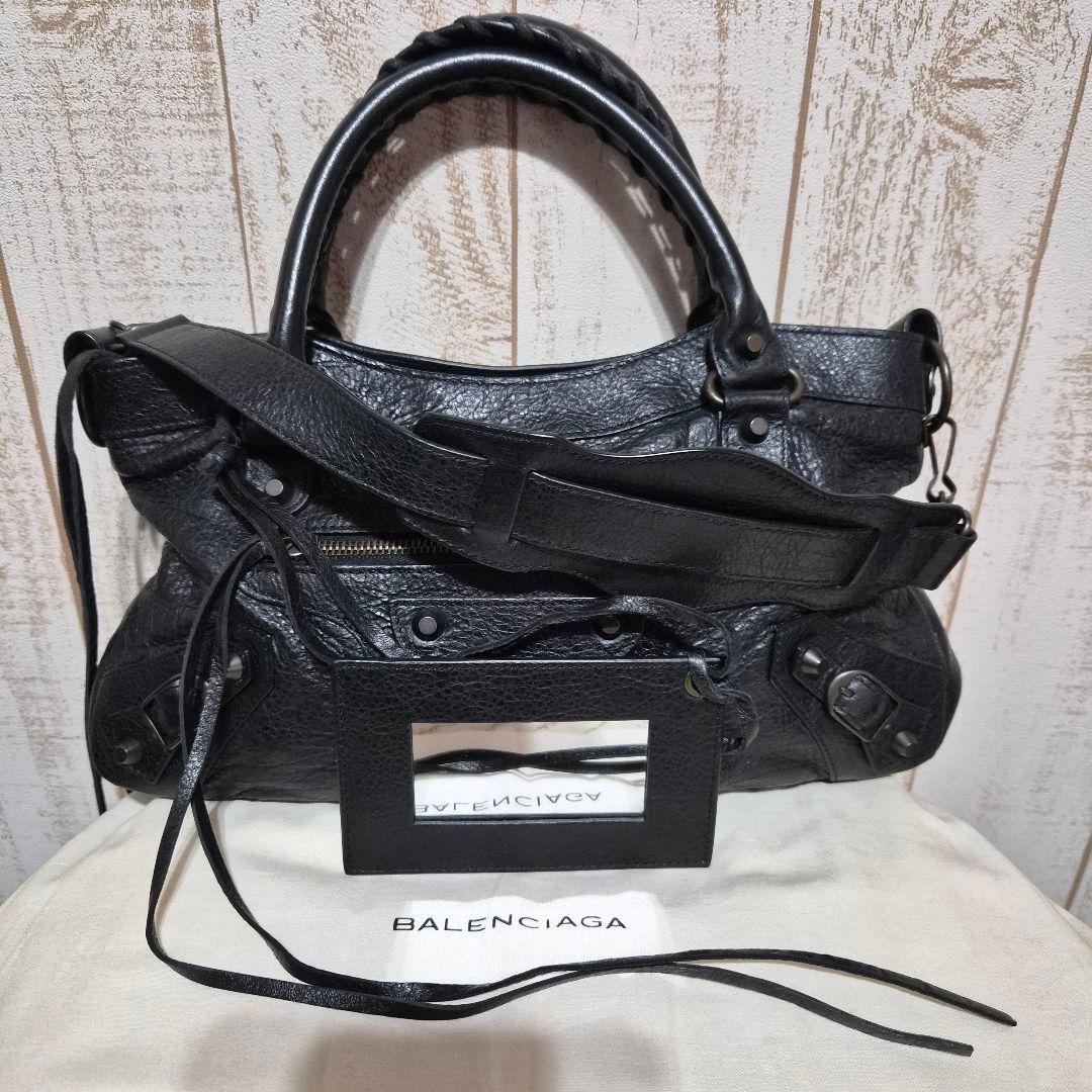 BALENCIAGA FIRST バレンシアガ ザ・ファースト