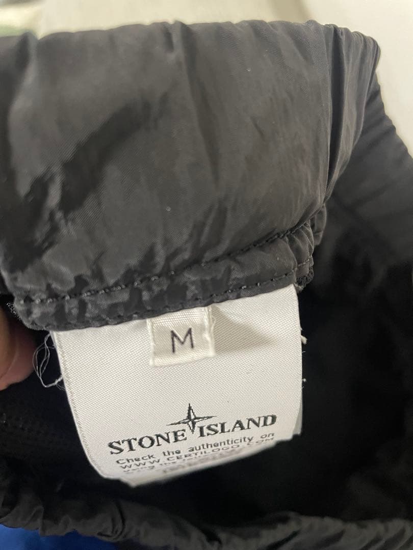 STONE  ブラックパンツ ナイロン Mサイズ