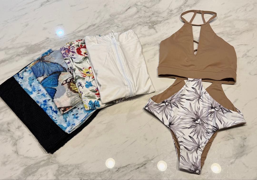 【最終価格】アリシアスタン ケイトリン Mサイズ 水着+αまとめ売り