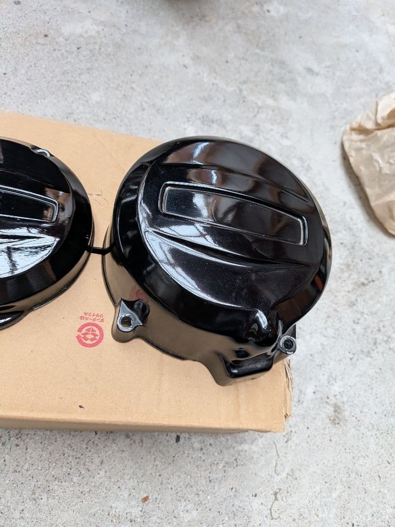 Z400GP純正のジェネレーターカバーポイントカバー
