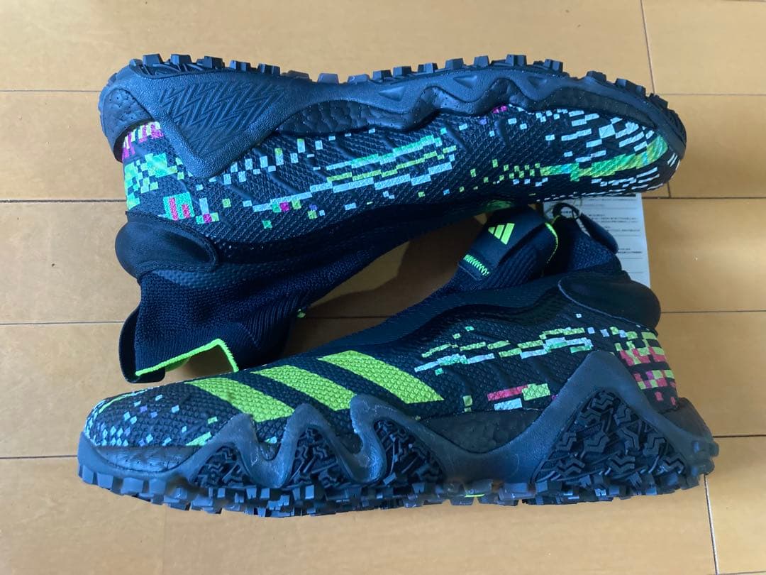 新品adidasアディダスゴルフシューズ　コードカオス レースレス グリッチ