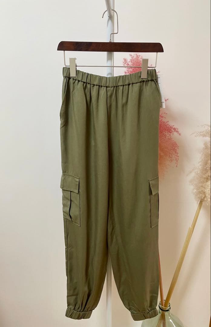 ガリャルダガランテ新品紙タグ付き⭐️ミリタリージョグパンツ２カーゴパンツゴムパンツ