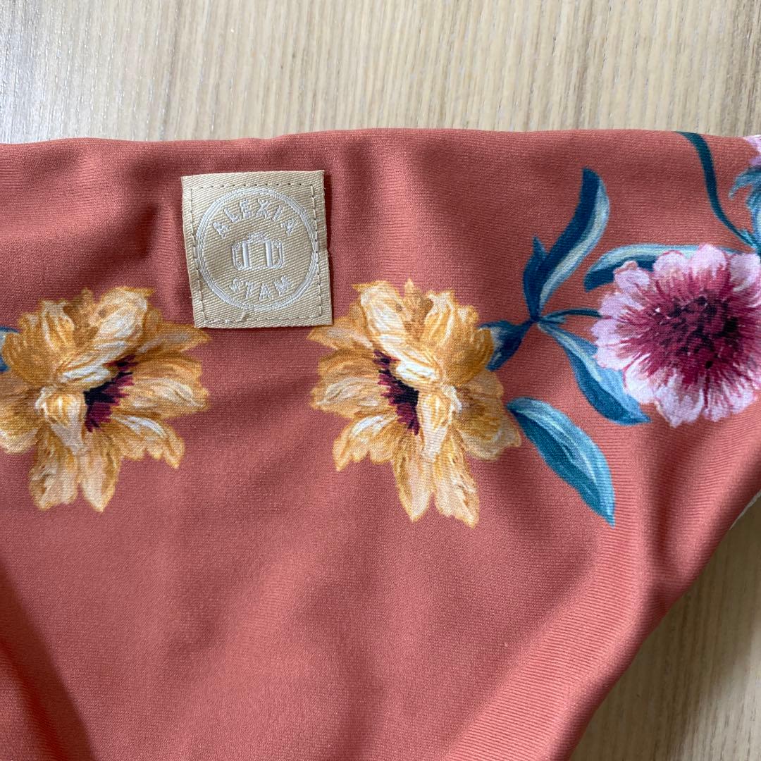 ALEXIA STAM フラワー柄ビキニ