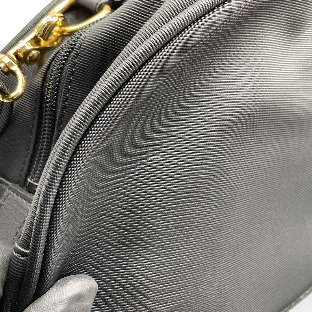 美品　希少　GIANNNI VERSACE 2way ショルダーバッグ　ブラック