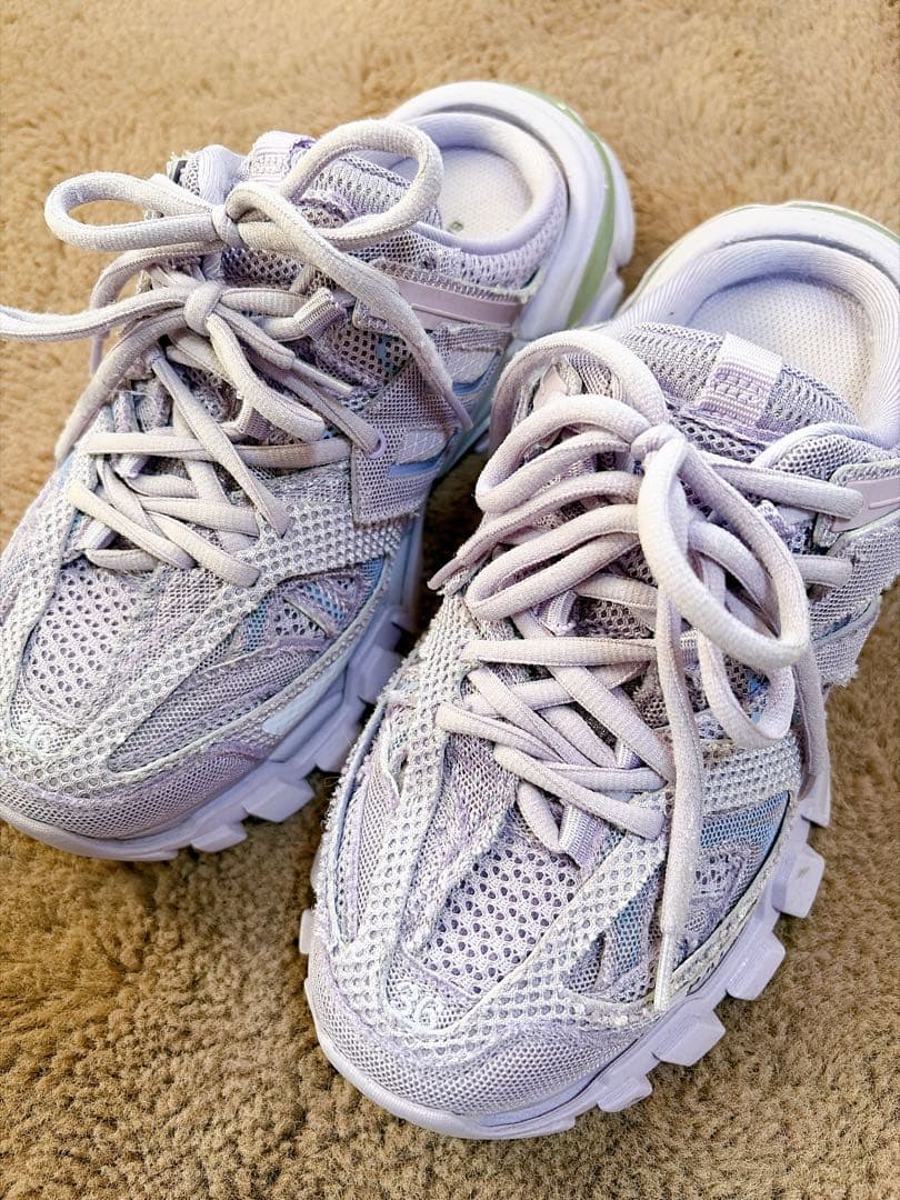 BALENCIAGA スニーカー