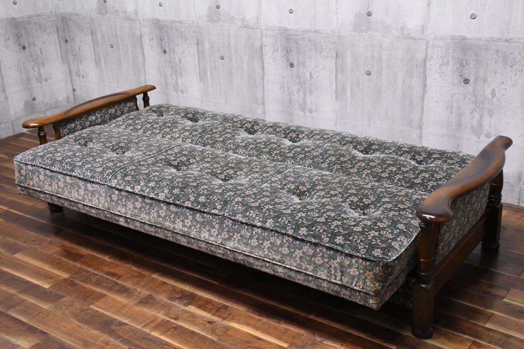 ECK118 カリモク コロニアル ソファベッド 3人掛けソファ トリプルソファ