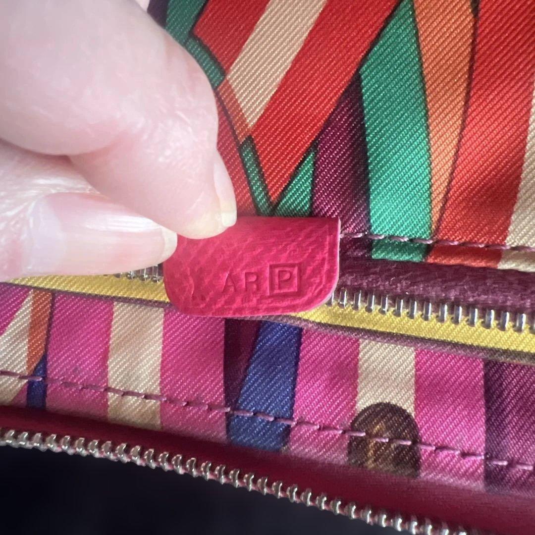 HERMESシルクインロング財布