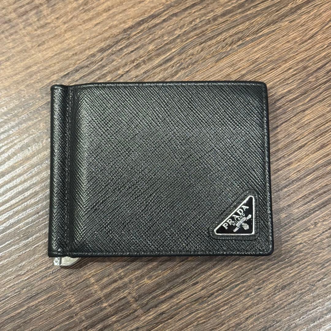 PRADA サフィアーノ　マネークリップ