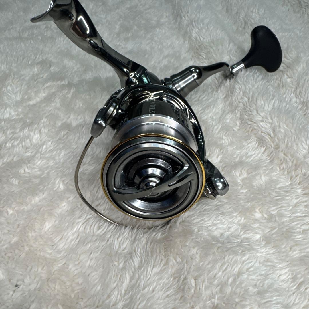 シマノ 18 ステラ 3000MHG 美品　　送料込み