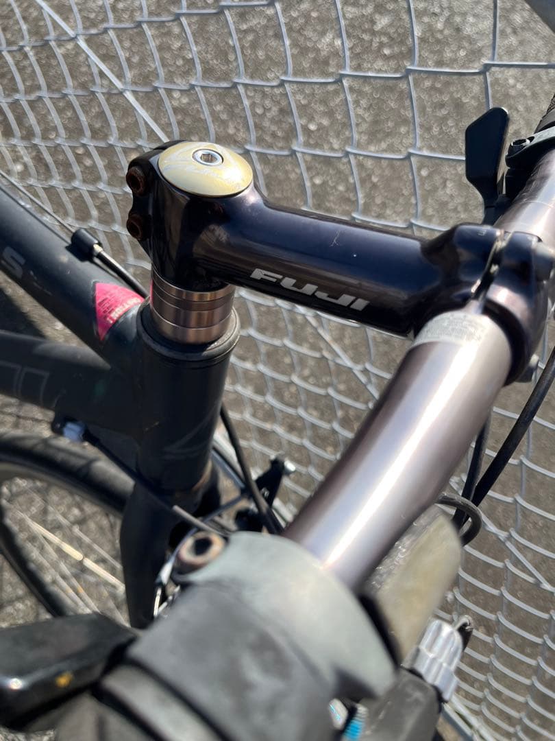 未整備　FUJI Absolute S サイズM クロスバイク