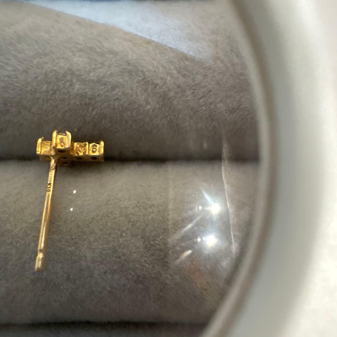ダイヤモンドピアス　十字架　k18 0.06ct刻印