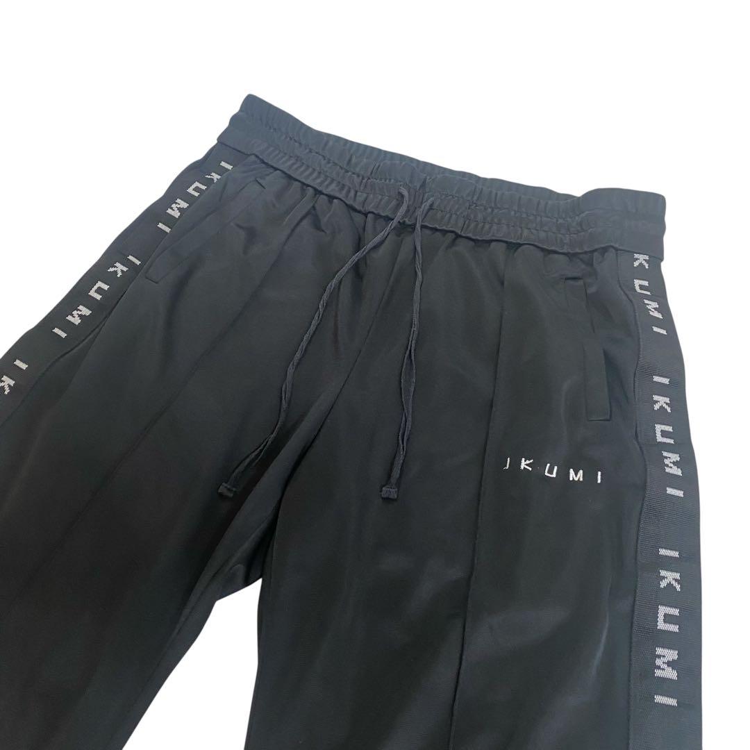 完売品✨ikumiイクミ メンズジャージパンツ テープロゴジャージ ブラック