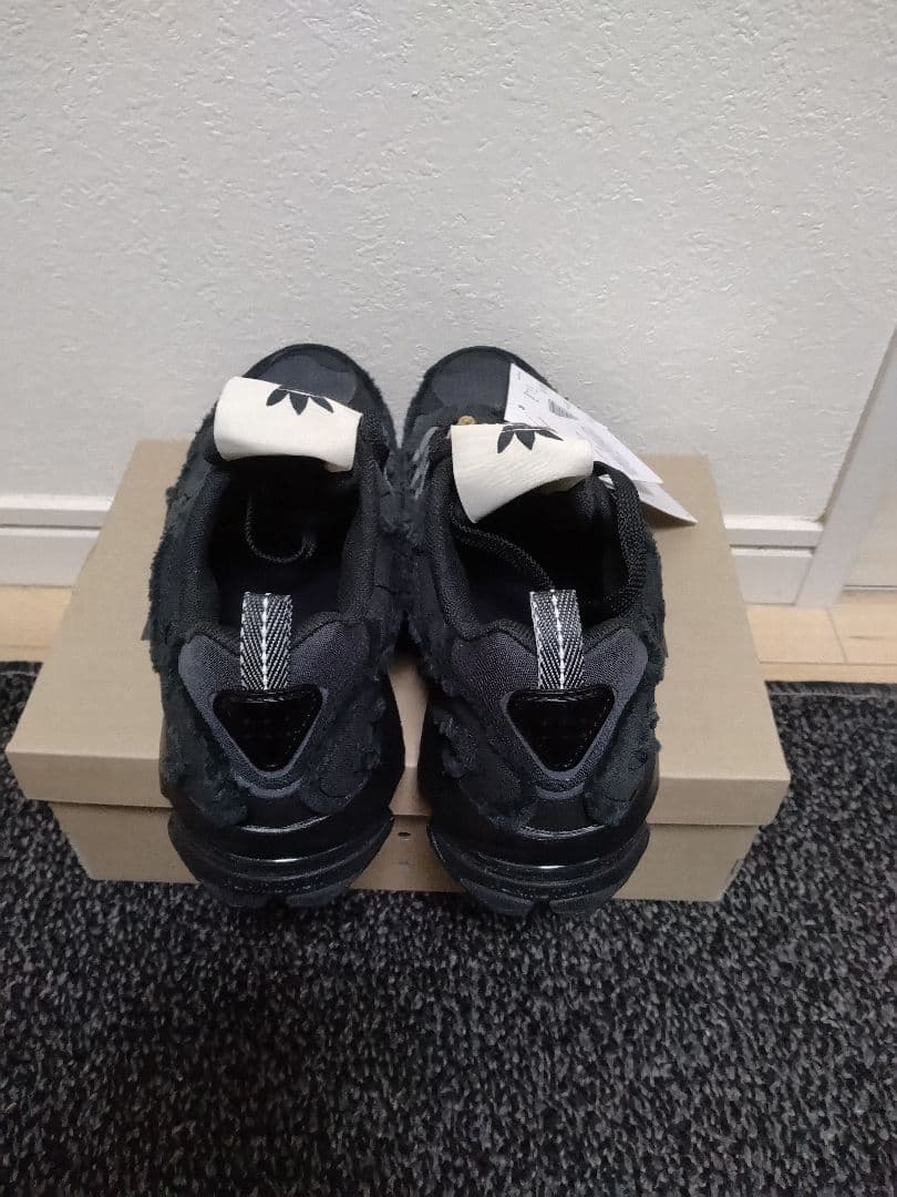 新品 adidas SHADOWTURF SFTM 22.5cm