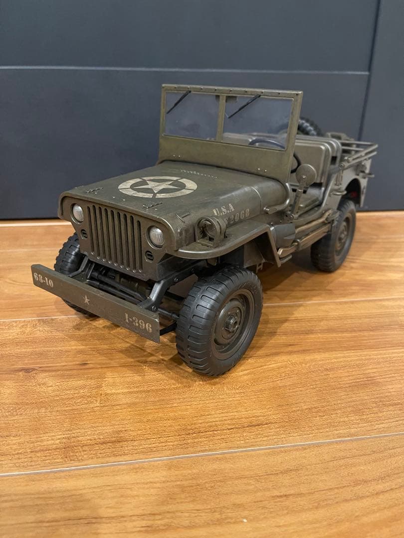 限界値下げウィリスジープ1/10ラジコンc8815ミリタリーウェザリングカスタム