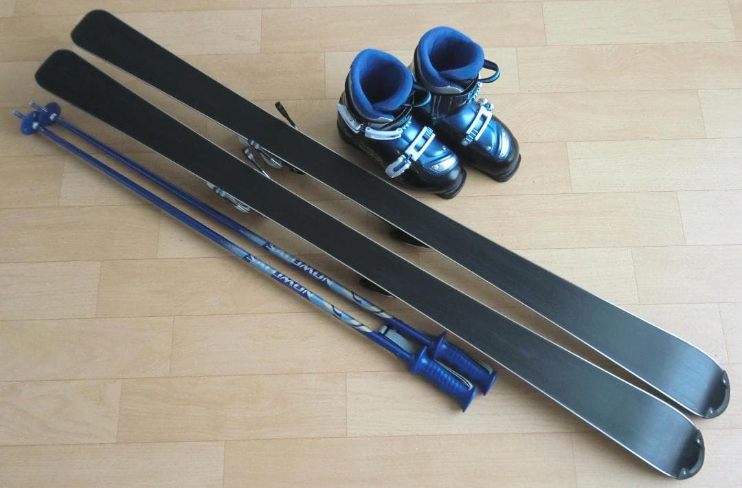 ■■送料無料■ノルディカ■ジュニア用スキー4点セット■140/24■WAX済■■