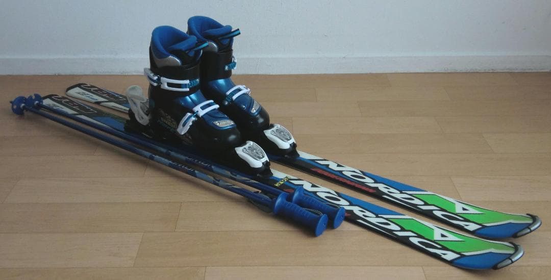 ■■送料無料■ノルディカ■ジュニア用スキー4点セット■140/24■WAX済■■