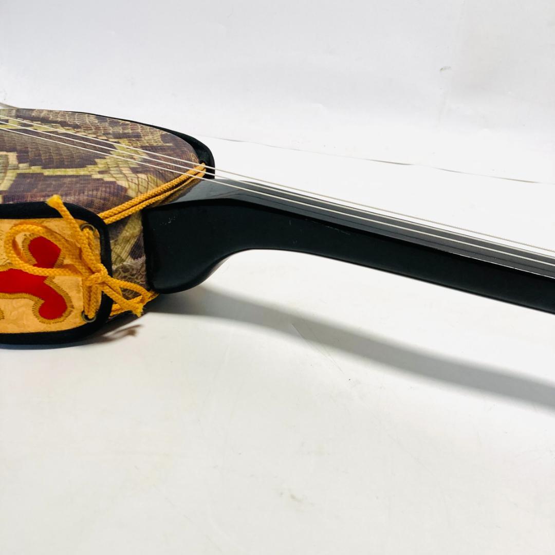 沖縄三味線　蛇柄