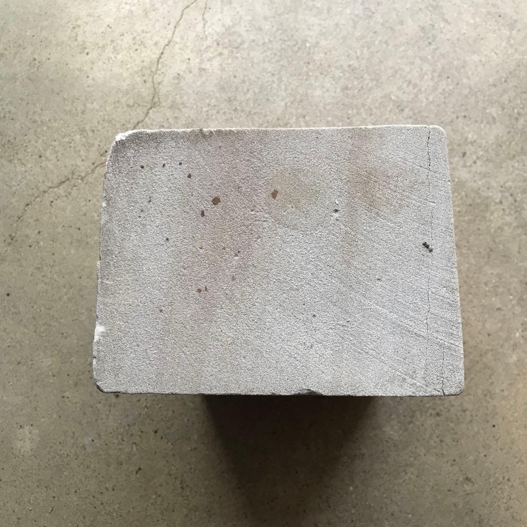 砥石 自然石　大型