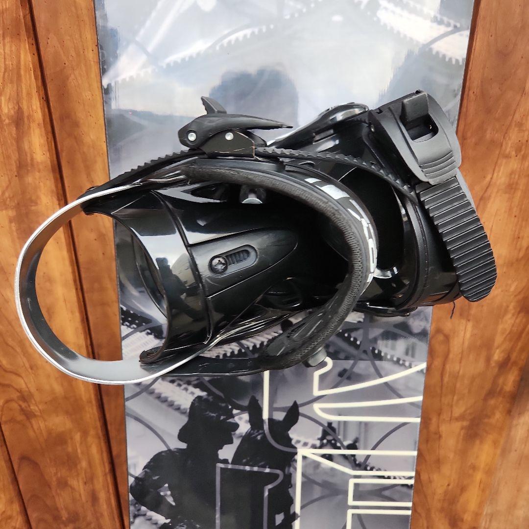 眞空雪板等THE SAMURAI Kuro152スノーボード侍ブラック黒ケース付