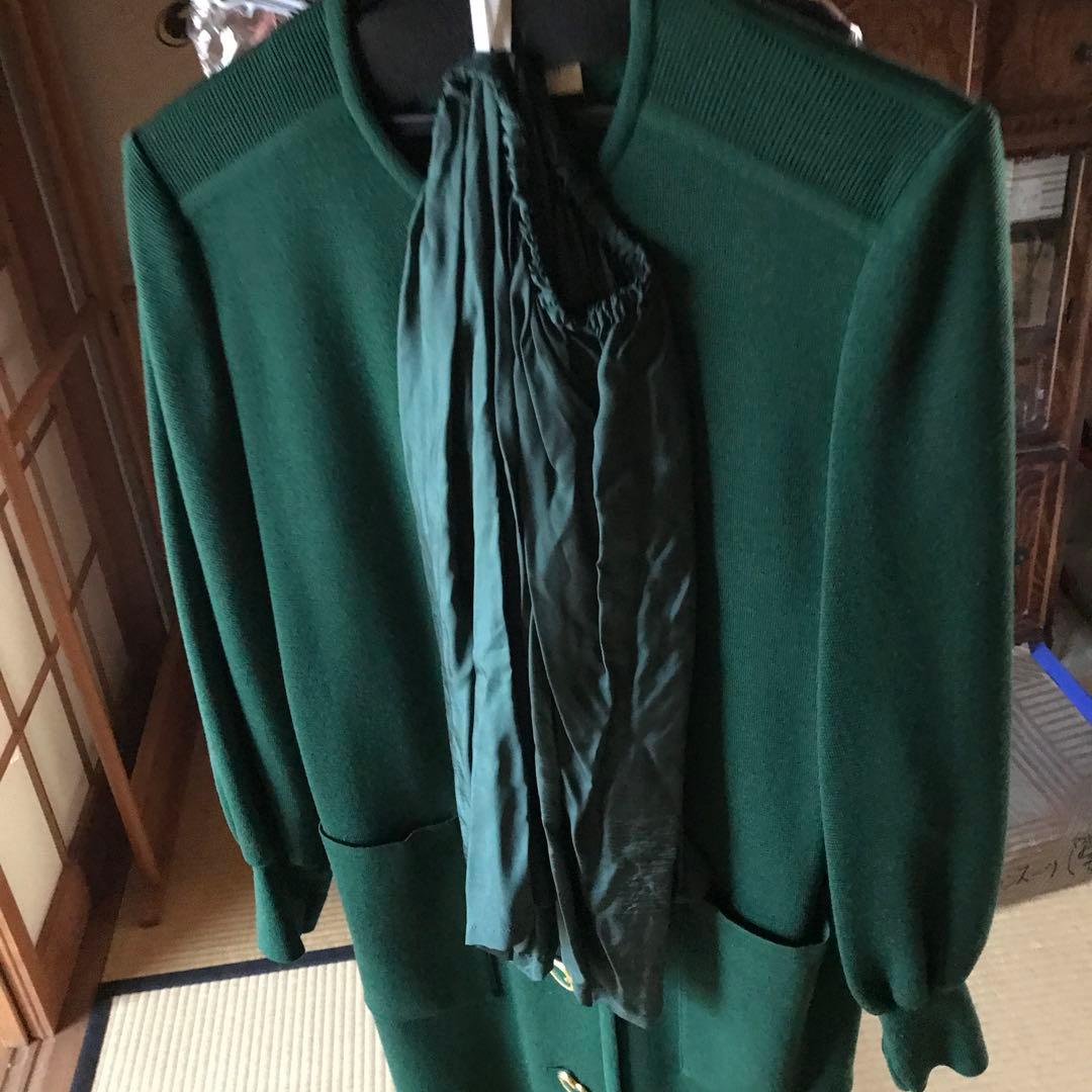 イブサンローランニットワンピース(￼￼ペチコート付き)