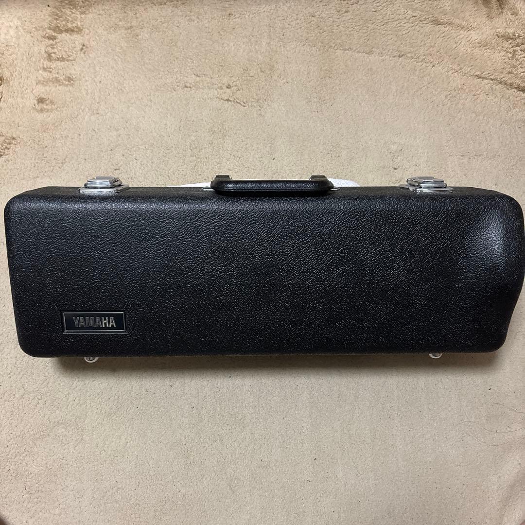 トランペット YTR-1335 本体とマウスピース付き