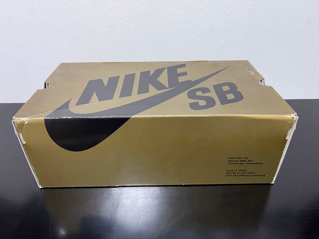 NIKE DUNK LOW PRO SB Skate or Die BOXのみ