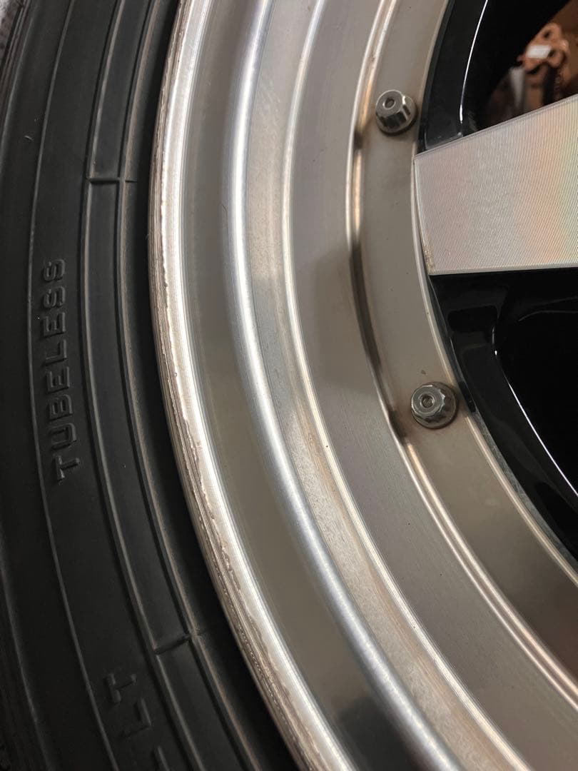 ハイエース 200系　ファブレス ヴァローネ　XR-6 16インチ 4本セット