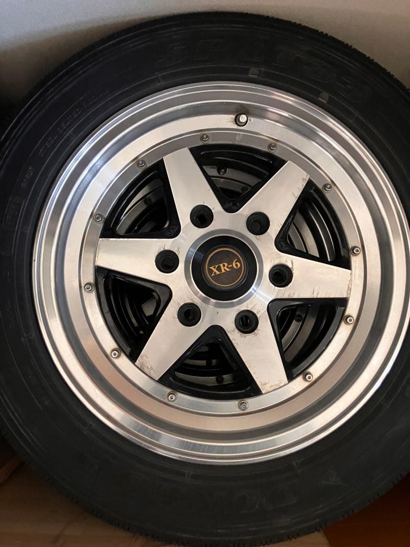 ハイエース 200系　ファブレス ヴァローネ　XR-6 16インチ 4本セット