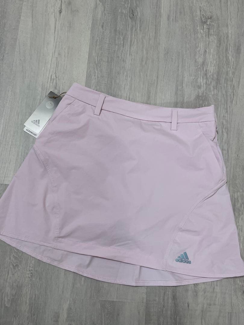 新品　Lサイズ　アディダス ゴルフ ピンク　ストレッチ バックフレア スカート