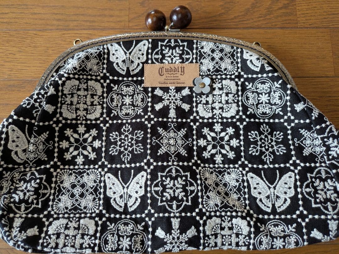 六角花結び編み山葡萄 籠かごバッグがま口ミナペルホネン