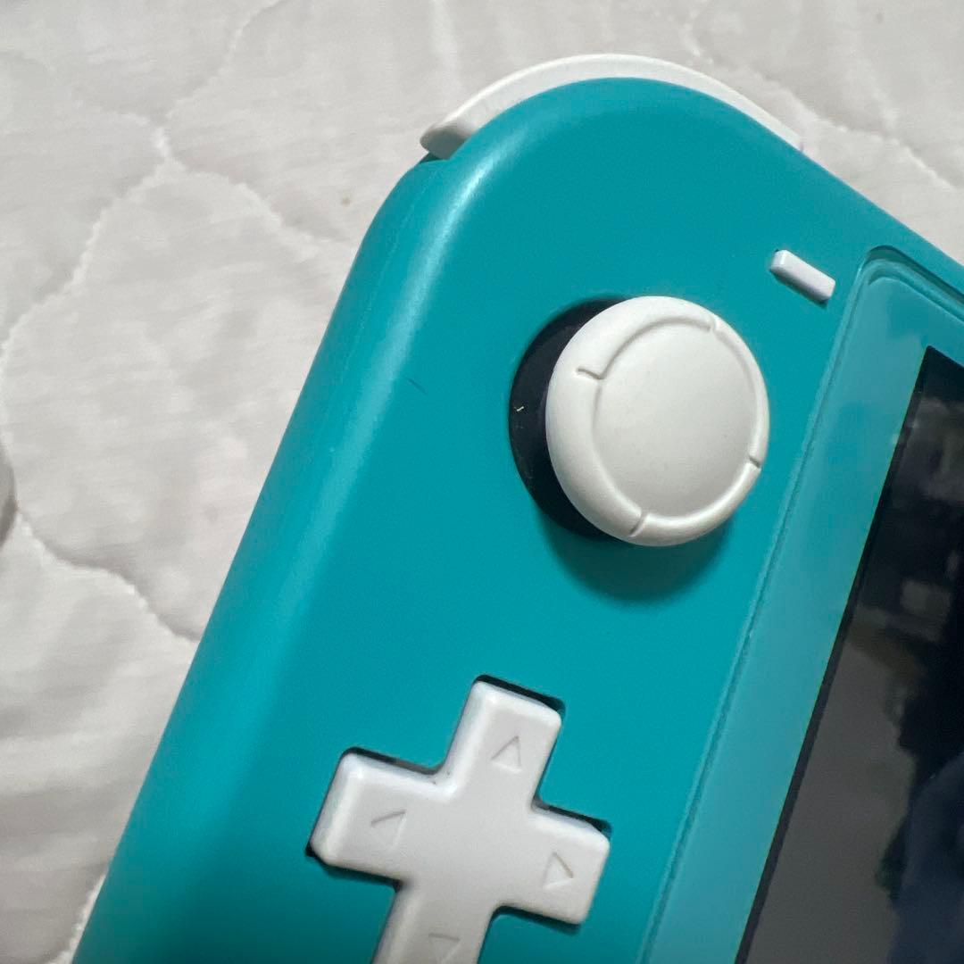 ニンテンドー　Switch lite