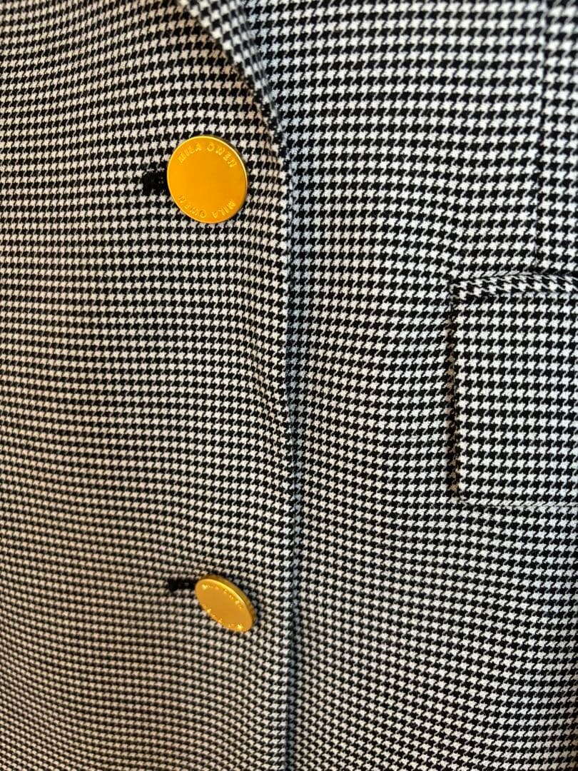 ストライプ ゴールドボタン テーラードジャケット