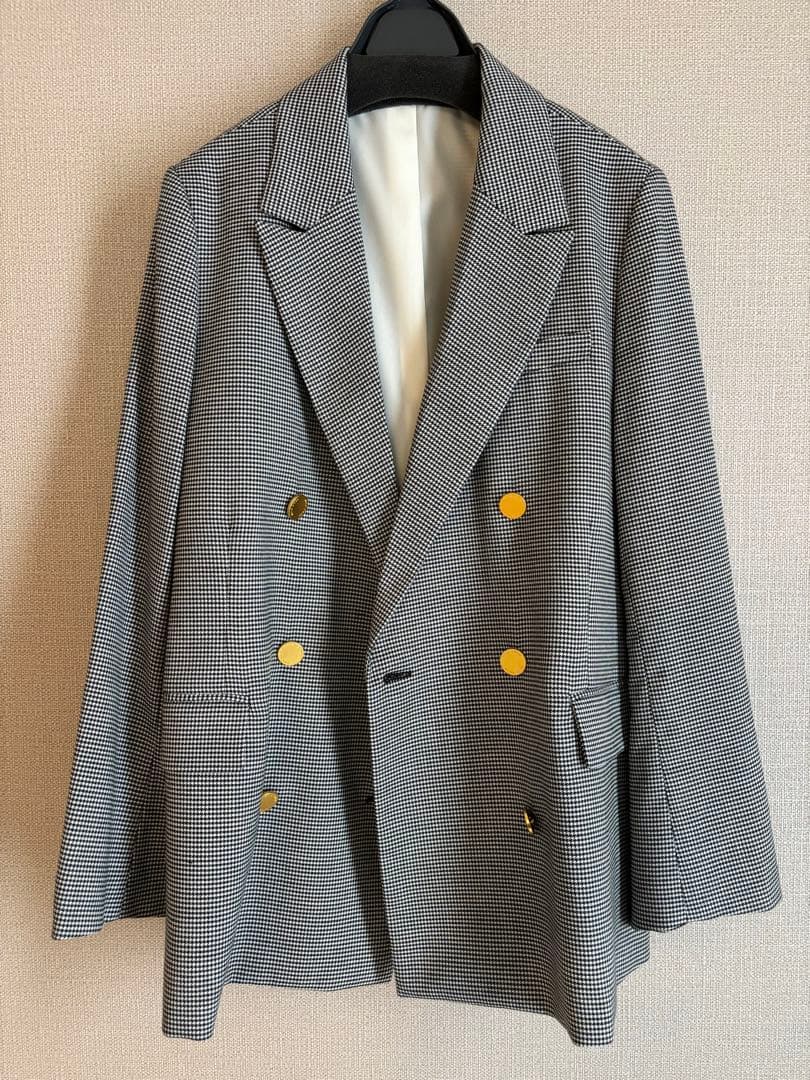 ストライプ ゴールドボタン テーラードジャケット