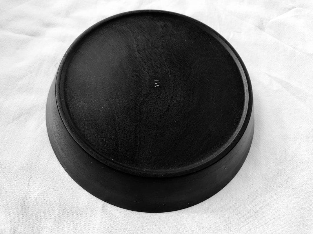 【希少】三谷龍二　黒漆と白漆のプレート　15cm