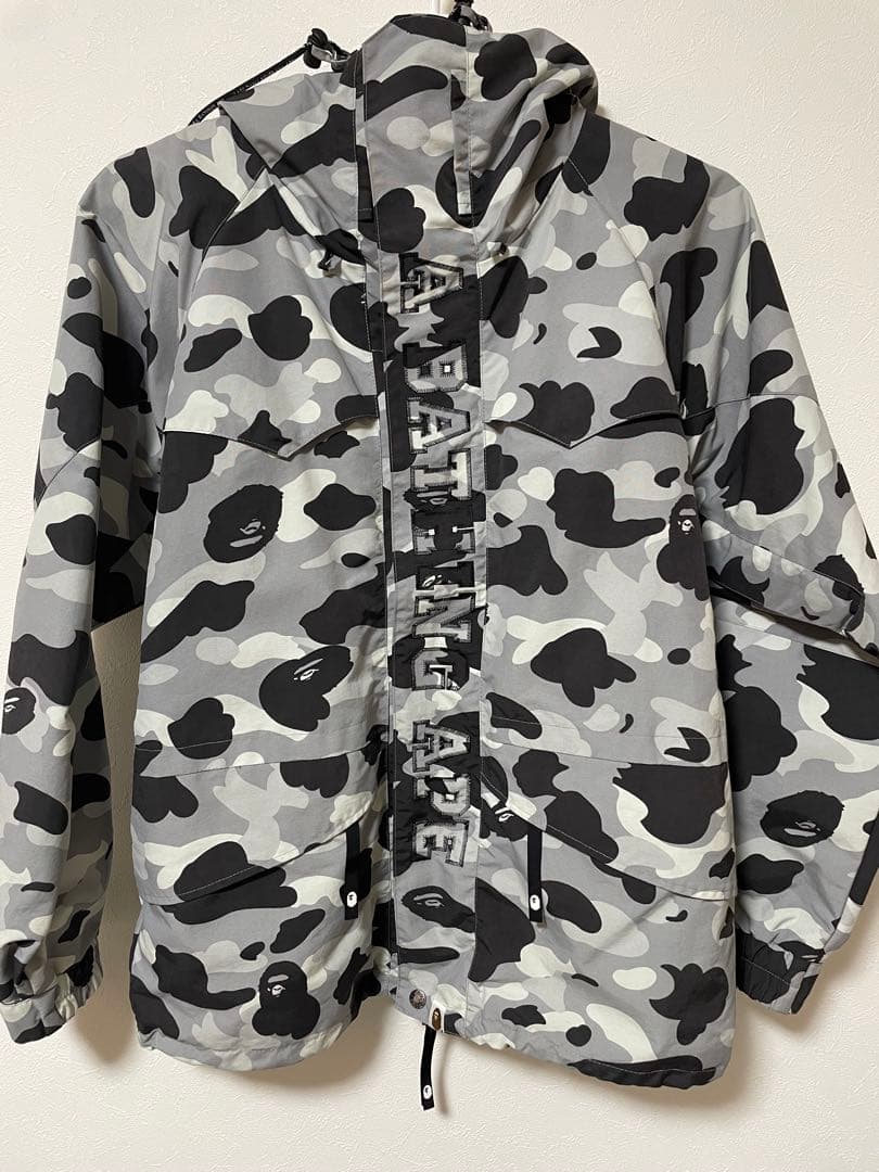 FROM JAPAN公式アカウント01 　BAPE スノボジャケット M