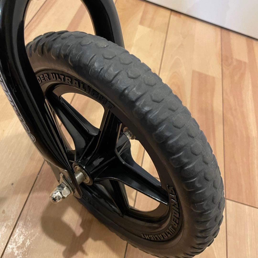 【美品】STRIDER 12インチ ブラック　スポーツモデル