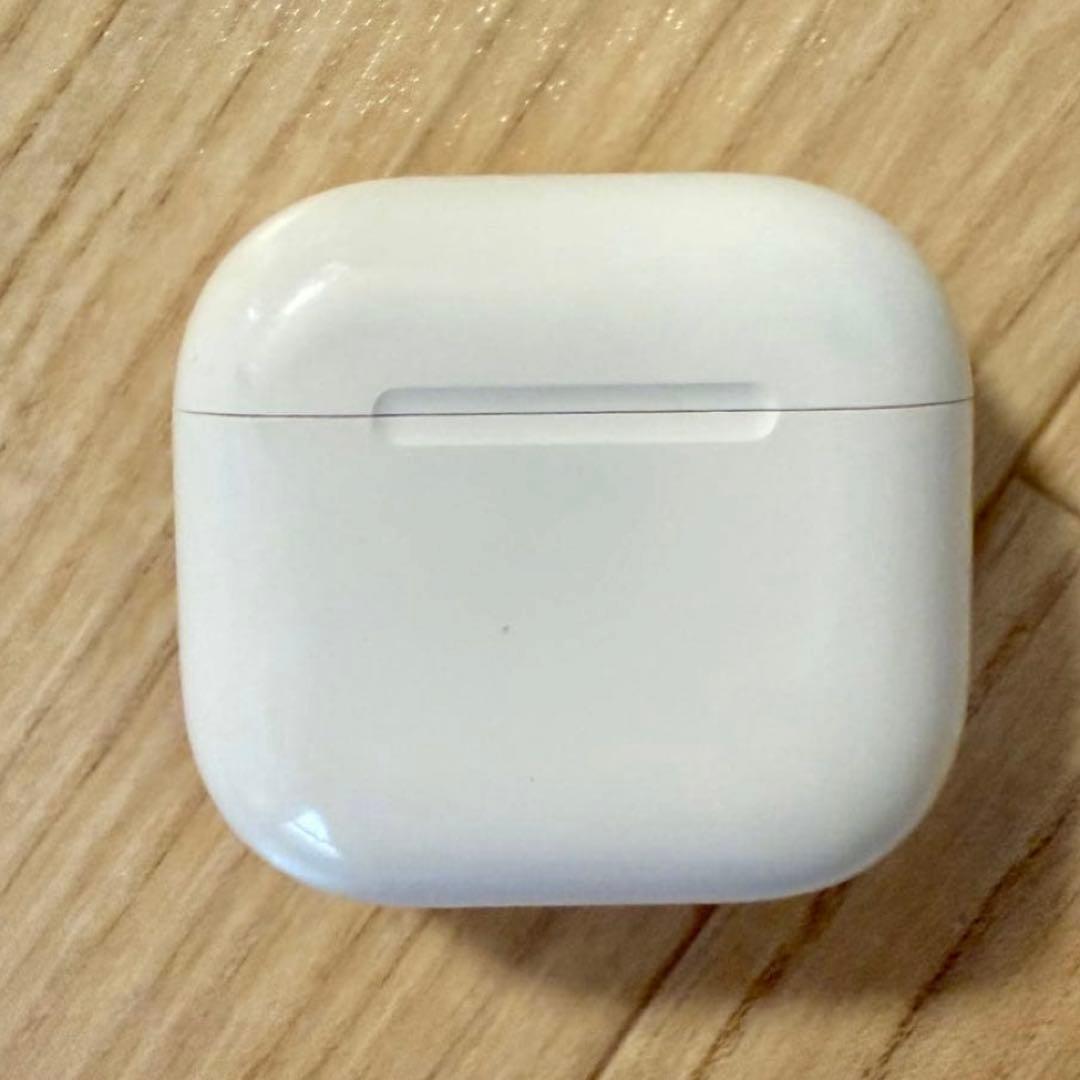 クリアケースカラビナ付AirPods4アクティブノイズキャンセリング搭載モデル
