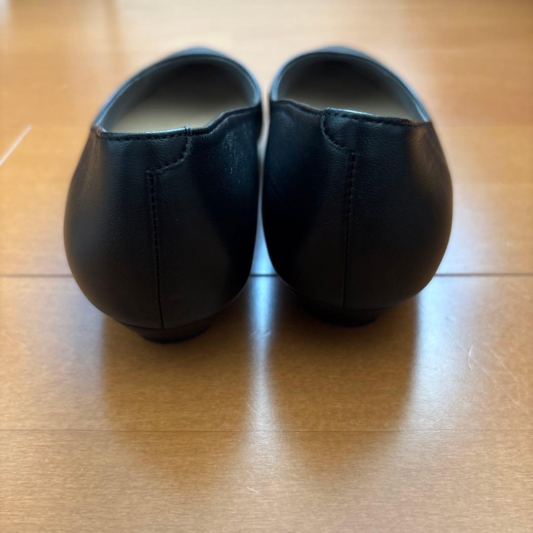 「HIMIKO」WEB限定デザイン ローヒールパンプ　ブラック　24cm