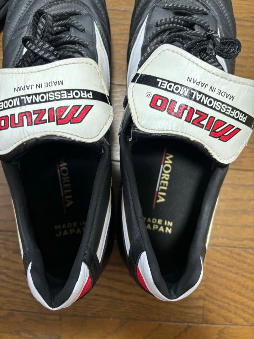 ミズノ　モレリア2JAPANサッカースパイク　ブラック/ホワイト28.0cm