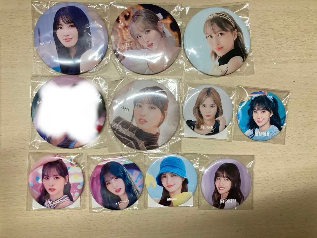 twice モモ 缶バッチ セット