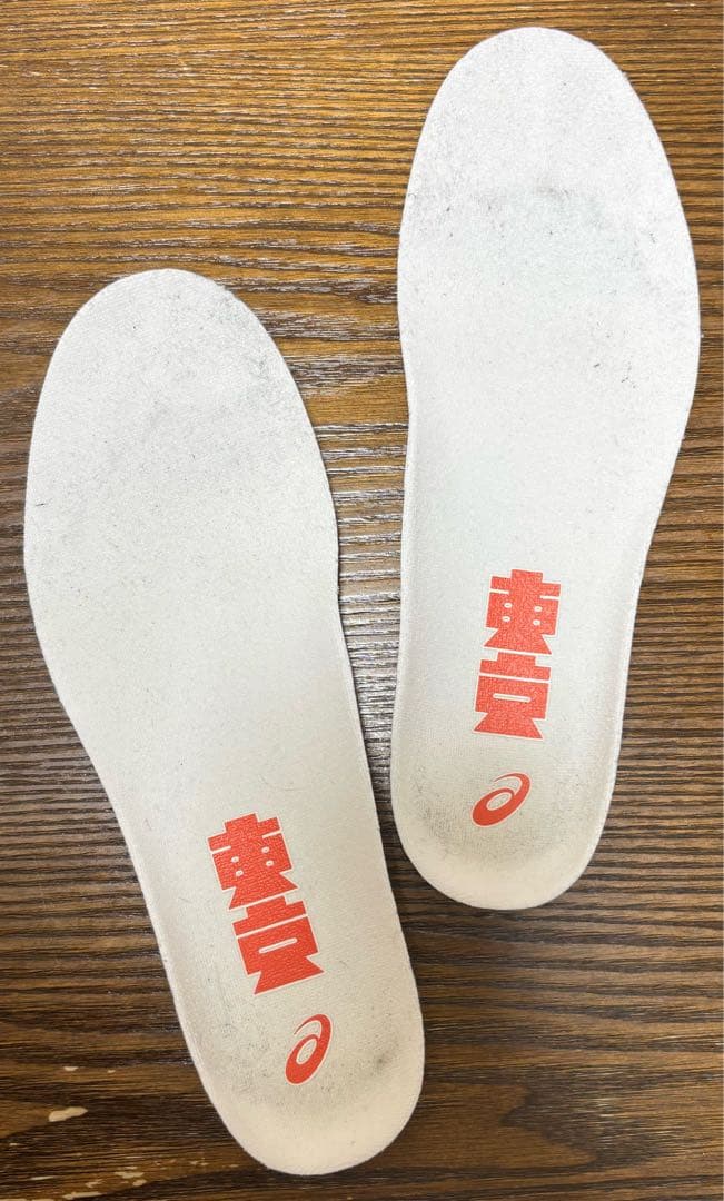 東京マラソン2025モデル ランニングシューズ