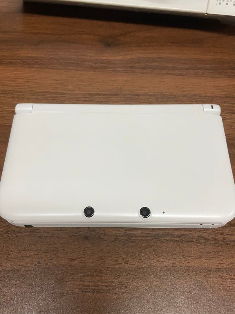 ニンテンドー3DS LL ホワイト