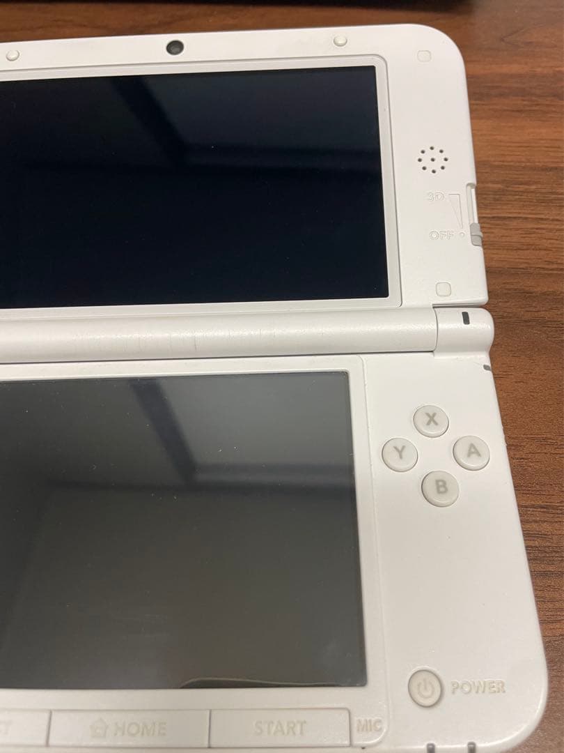 ニンテンドー3DS LL ホワイト