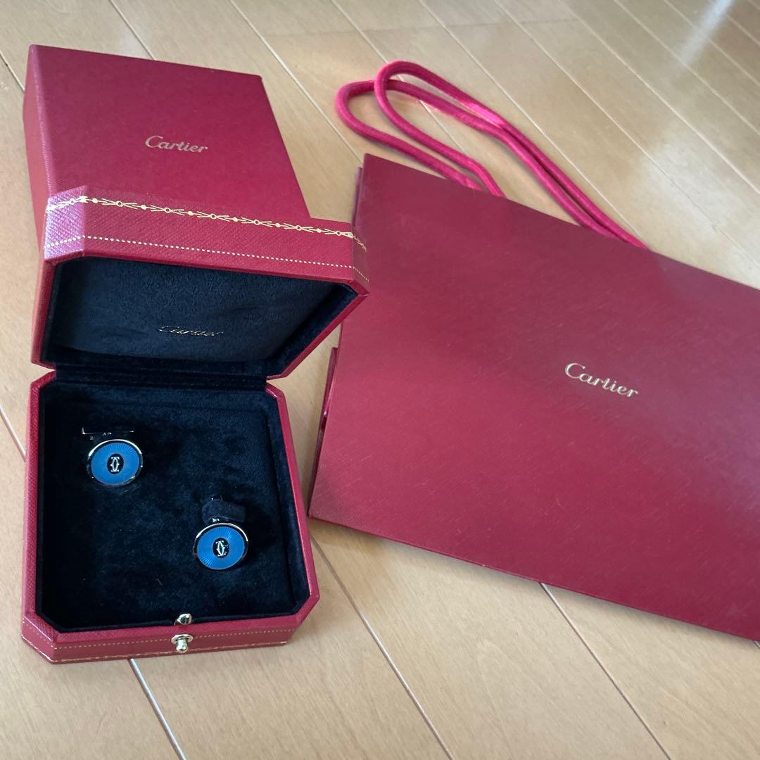 c*様 Cartier 青いカフリンクス ケース、紙袋付き