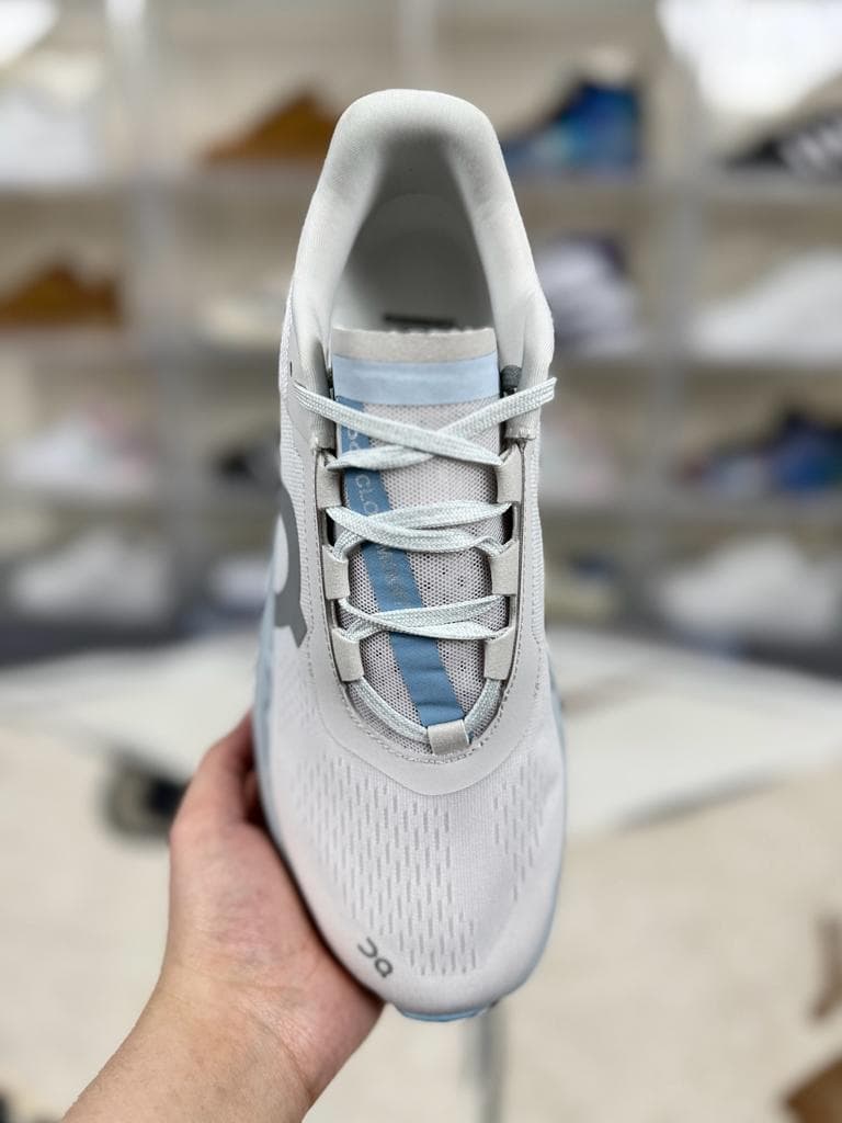 ON Cloudmonster スニーカー 24cm ホワイト/ブルー